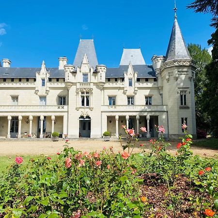 Chateau de Salvert - Gites Neuillé Exterior foto