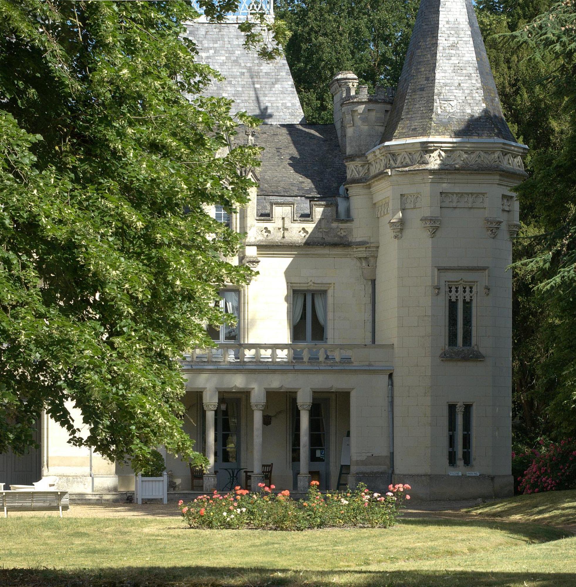Chateau de Salvert - Gites Neuillé Exterior foto